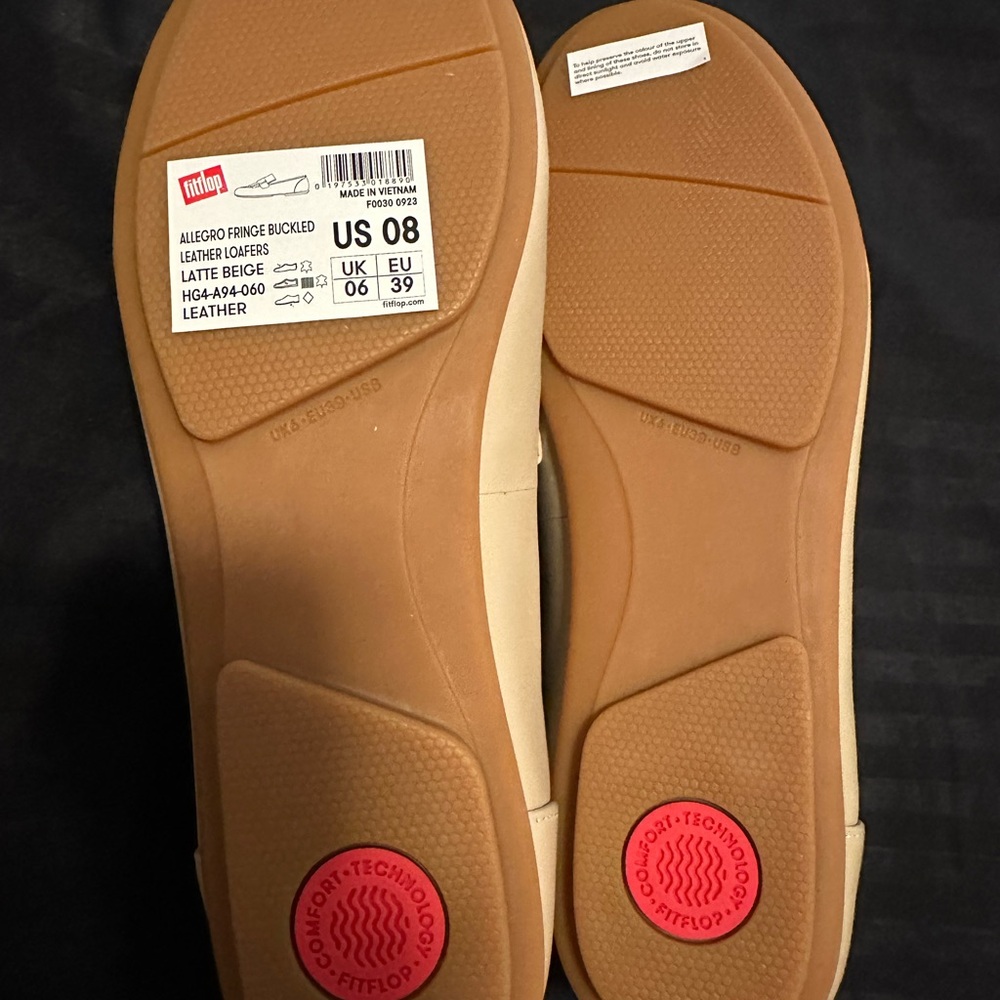 Fitflop Beige Loafers with Buckle and Fringe - Picture 7 of 7